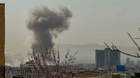 هل تصل أميركا؟ كشف حقيقة صواريخ إيران المطورة