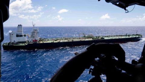 تصاعد التوتر.. عقوبات أميركية جديدة على إيران 