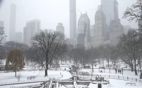 أمريكا: موجة إلغاءات واسعة تضرب حركة الطيران