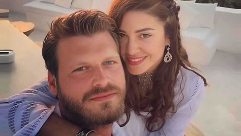 هل انفصل النجم التركي 