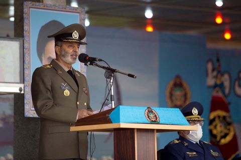 إيران تهدد أي تحرك عسكري أميركي بالرد القاسي