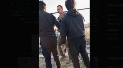 سقوط طائرة أميركية في الكويت والشعب يحتجز الطيار 