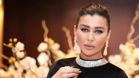 نادين الراسي تكشف أسرار حياتها في رسالة غامضة
