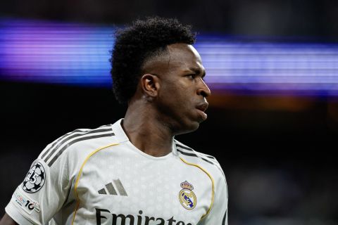 تقارير: غرفة ملابس ريال مدريد سئمت من تصرفات فينيسيوس