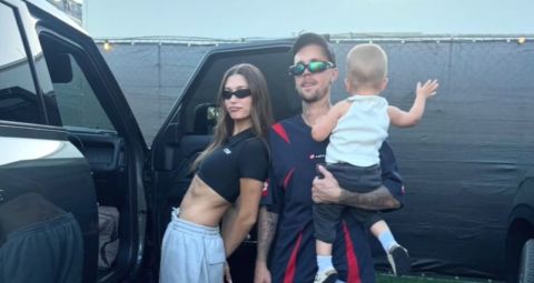 هايلي بيبر تعيش أجواء الحب والدعم مع جاستن وابنهما (صور)