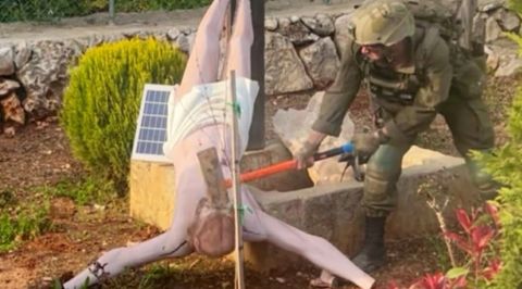 لعبة شد وجذب..هرمز يتحول إلى 