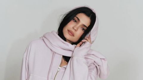 Kylie Jenner breaks the internet in KHY topless photoshoot