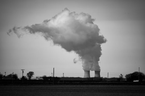 ما تداعيات فوز المعارضة في انتخابات المجر؟