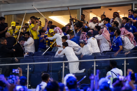 السعودية :ضرب كبار الشخصيات في الملعب 