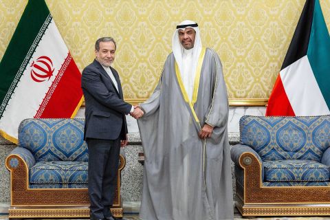 Iran and Kuwait hold first ministerial call since six-week war