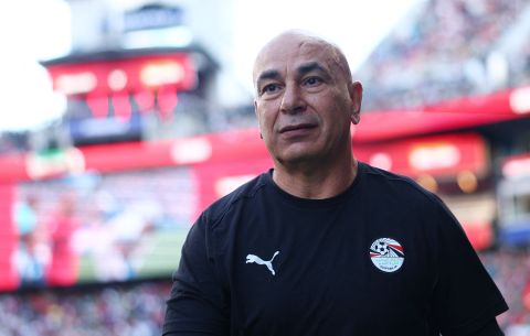 مصر في مواجهة لاعب أسترالي استثنائي... برج مراقبة يتحرك على الأرض