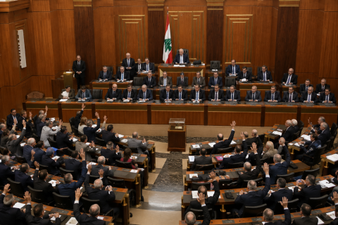 الأول من نوعه منذ 35 عاما.. البرلمان اللبناني يقرّ قانونا للعفو العام
