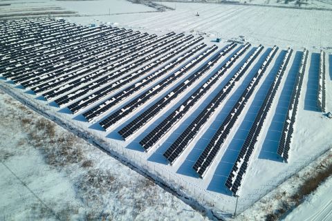 Norway installs solar panels in the Arctic