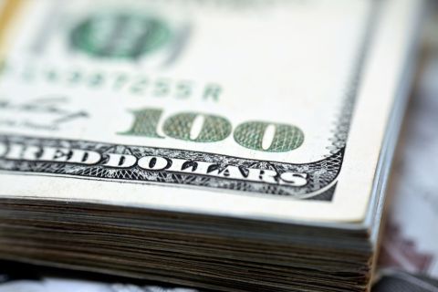 Despite US debt deal, gov't on Fitch negative rating watch