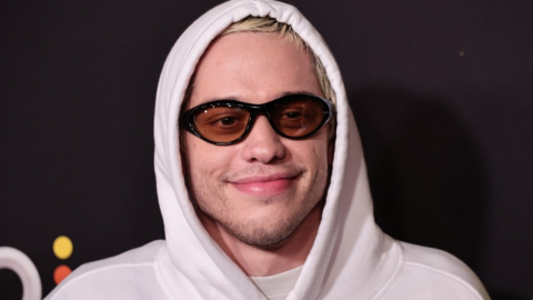 Pete Davidson gets into car crash 