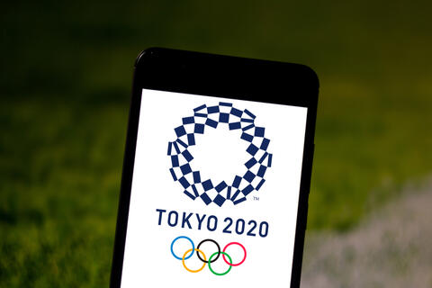 Tech This Week: Hello Olympics News, Goodbye Noisy WhatsApp Chats
