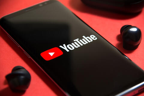 Top 10 Richest YouTubers in the World