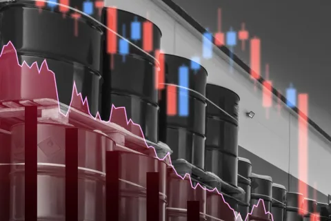 Oil Falls on Bigger-Than-Expected Draw in US Crude Supplies