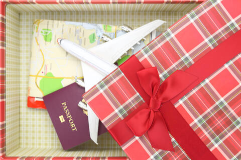 UAE: Travellers Gifts Should not Exceed Dh3,000 in Value