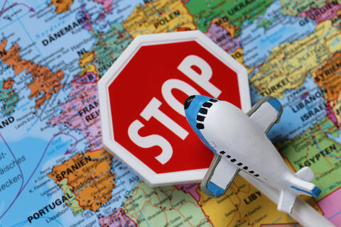 US Extends Travel Restrictions for Foreigners Due to Delta Variant