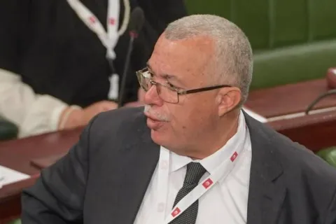 تونس: نقل نور الدين البحيري للمستشفى في 