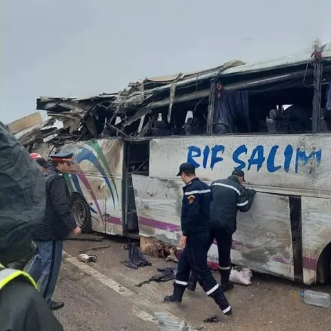11 قتيلا في انقلاب حافلة ركاب بالمغرب