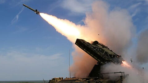 تدمير مسيرة حوثية مفخخة استهدفت خميس مشيط جنوبي السعودية