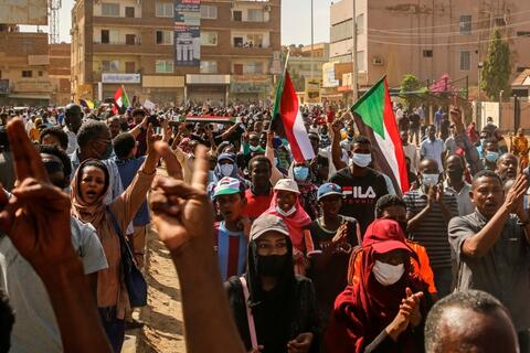 السودان.. حمدوك يشترط اطلاق المعتقلين وعودة المؤسسات قبل أي حوار مع العسكر