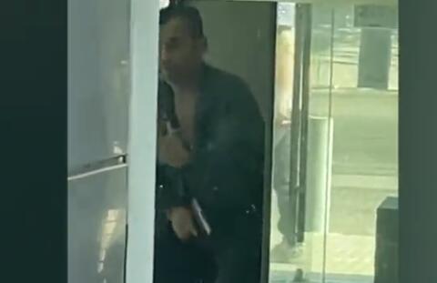 ثلاث عمليات اقتحام متزامنة لمصارف في لبنان