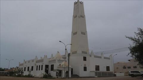 عُمان ترفع كافة قيود كورونا مع