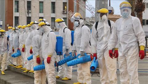 ليبيا تغلق المنافذ البرية والجوية مع تونس