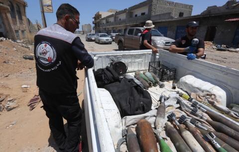 عشرات القتلى جراء ألغام وعبوات زرعتها قوات حفتر في طرابلس