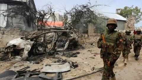 حركة الشباب تقتحم مجمعا يضم سفارات وبعثات اجنبية في محيط مطار مقديشو