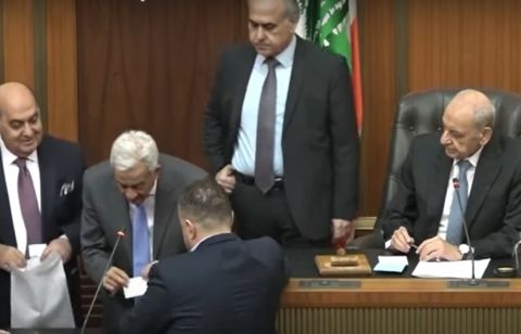 مجلس النواب اللبناني يفشل مجددا في انتخاب رئيس للبلاد