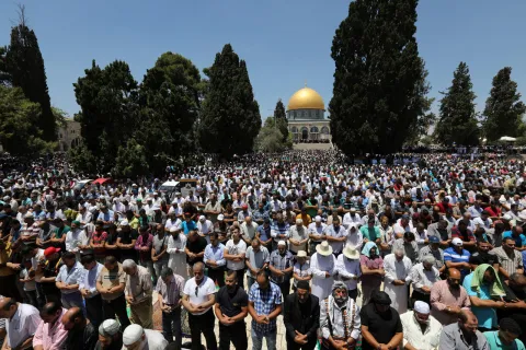 في أول أيام رمضان.. إسرائيل تُعطّل مكبرات الصوت في مآذن الأقصى
