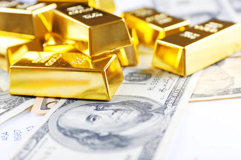 Weaker Dollar Stabilizes Gold Prices
