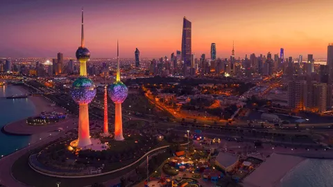 Millions of Tires on Fire in Kuwait